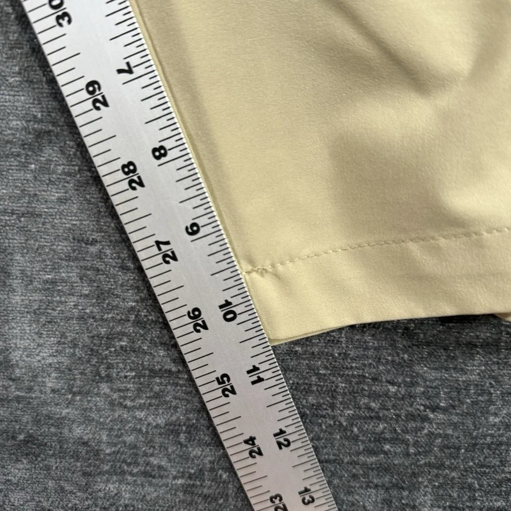 Adidas Men's Size 48 Beige Adi Golf Shorts Stretch Performance‎ Khaki Chino